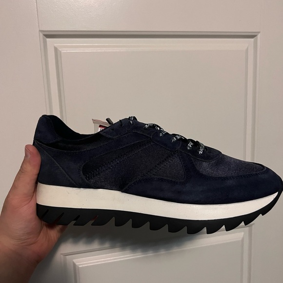 ZARA BLUE SNEAKERS - Picture 8 of 10